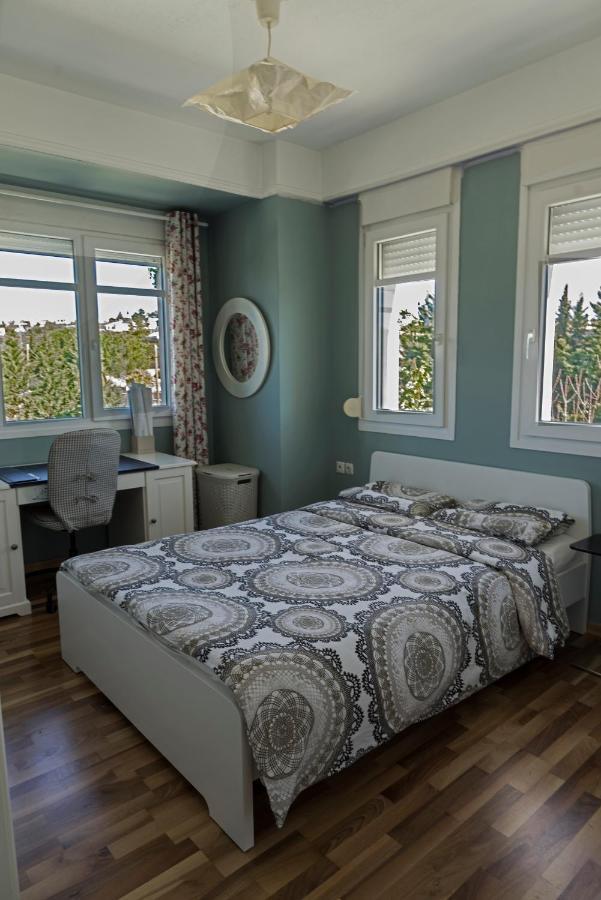 Lovely Apartm.Near Airport Kardia Exterior photo