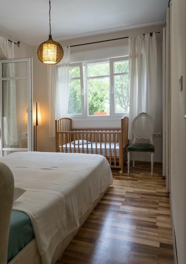 Lovely Apartm.Near Airport Kardia Exterior photo